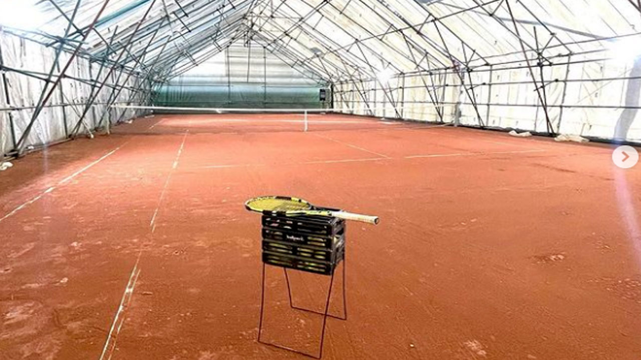 زمین تنیس